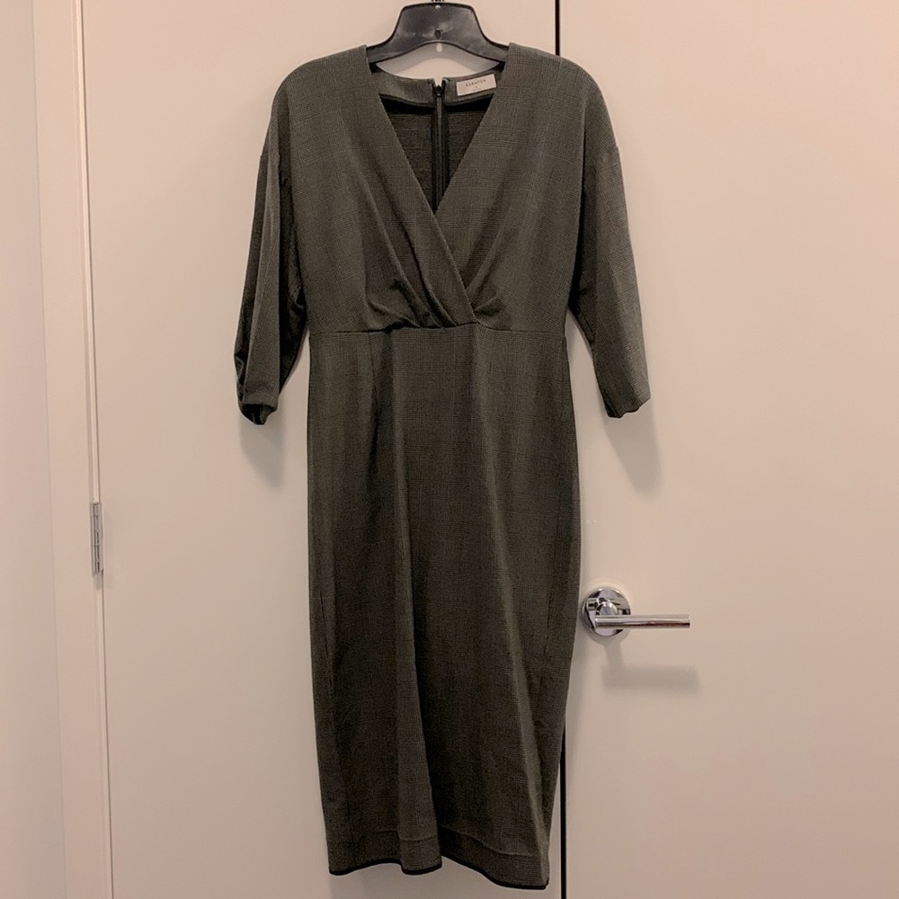 BABATON GRAY PLAID MIDI DRESS